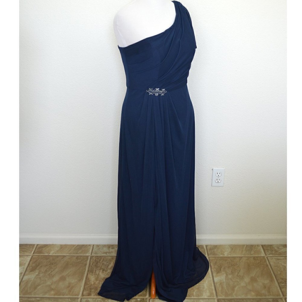 David's Bridal MARINE Asymmetrical Neck Mesh Dress - Picture 3 of 9